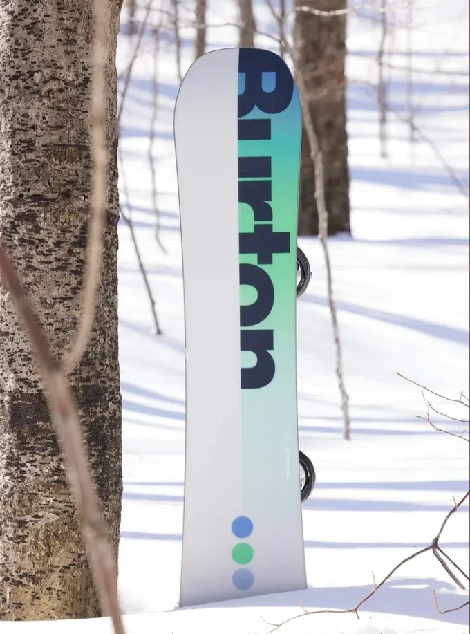 Snowboard Burton Custom Smalls Camber pentru copii