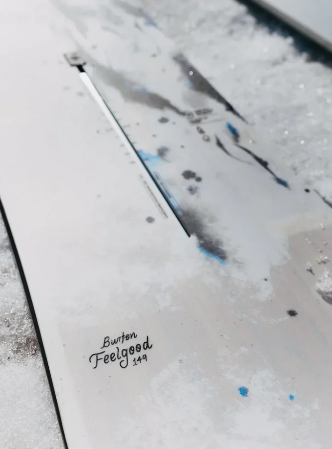 Snowboard Burton Feelgood Camber pentru femei