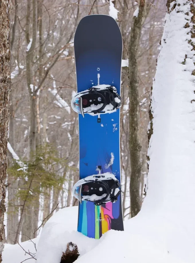 Snowboard Burton Feelgood Camber pentru femei