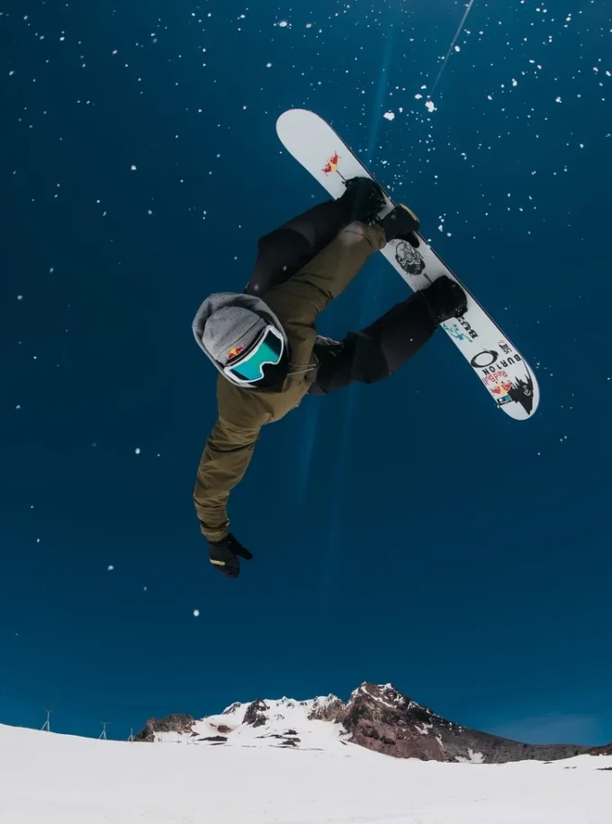 Snowboard Burton Kilroy Twin Camber pentru bărbați