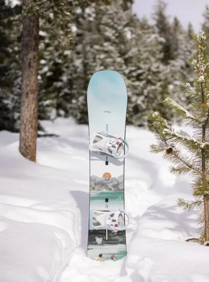 Snowboard Burton Story Board Camber pentru femei