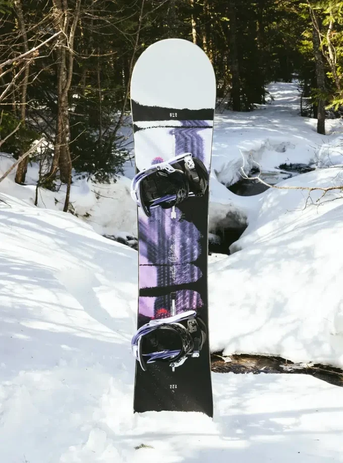 Snowboard Burton Stylus Flat Top pentru femei