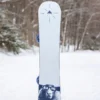 Snowboard Burton Yeasayer Flat Top pentru femei