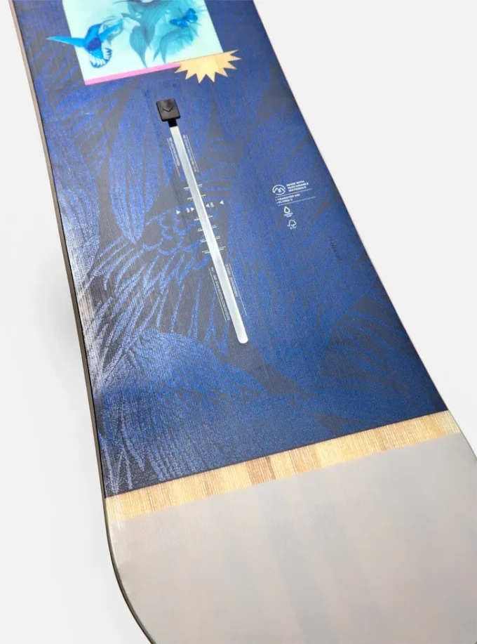 Snowboard Burton Yeasayer Flying V pentru femei